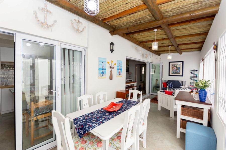 3 Bedroom Property for Sale in Britannia Bay Western Cape